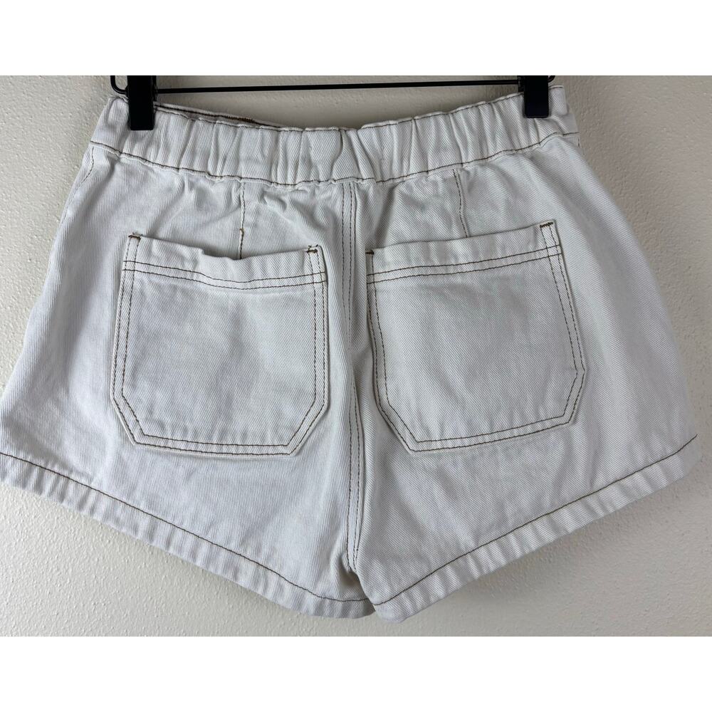 Pacsun Women's Shorts Size Small in Cream - Picture 7 of 7